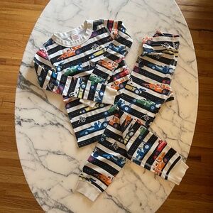 Hanna Anderson Kids Long Pajamas in Race Car Print